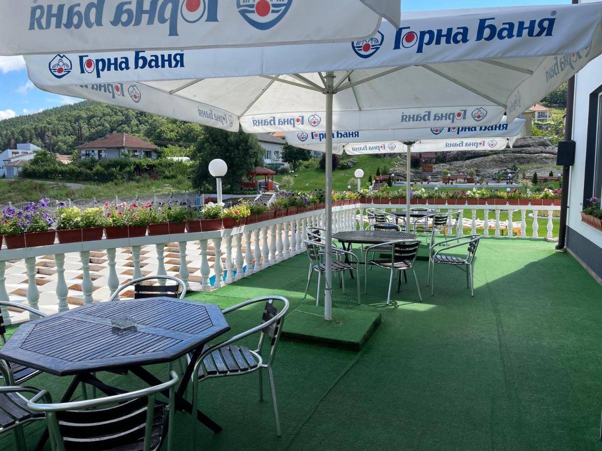 Hotel Elit Kirkovo  Bagian luar foto
