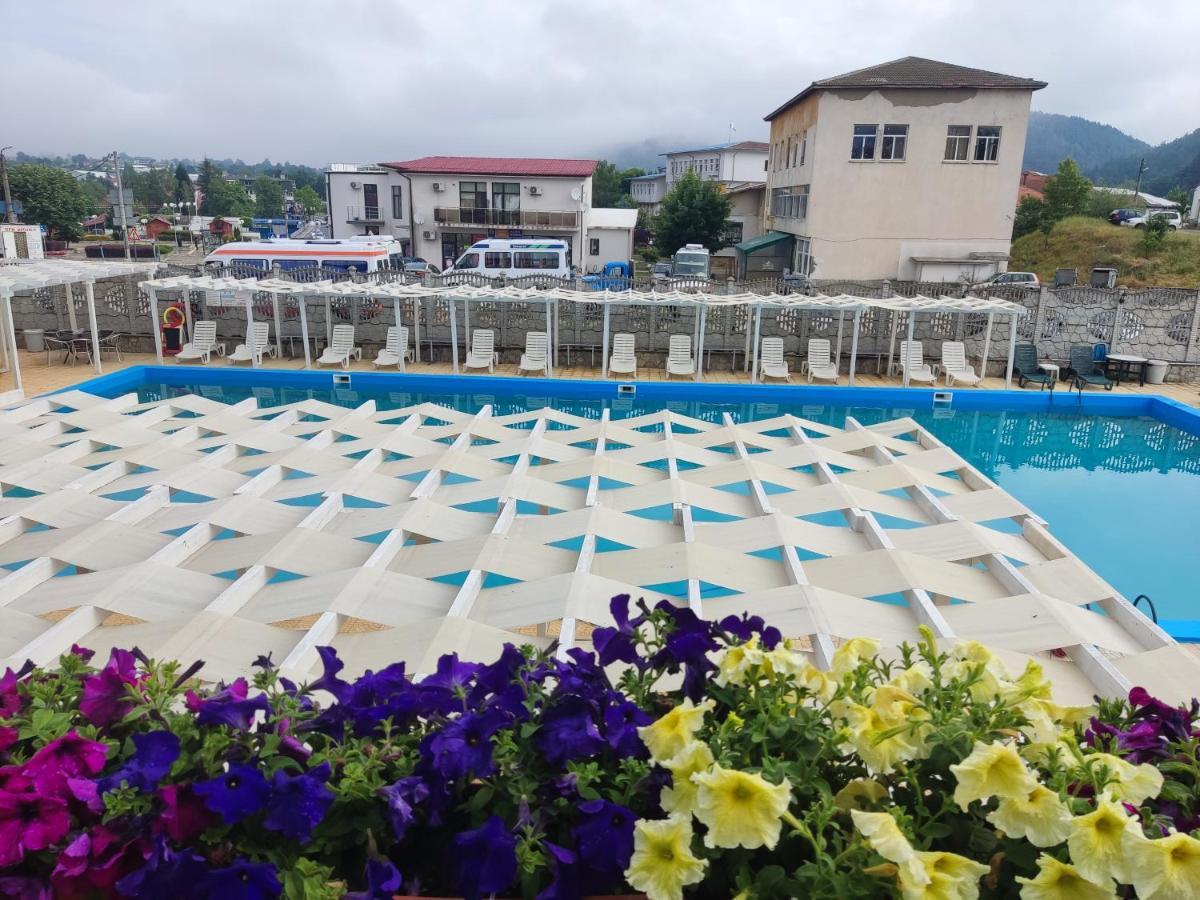 Hotel Elit Kirkovo  Bagian luar foto