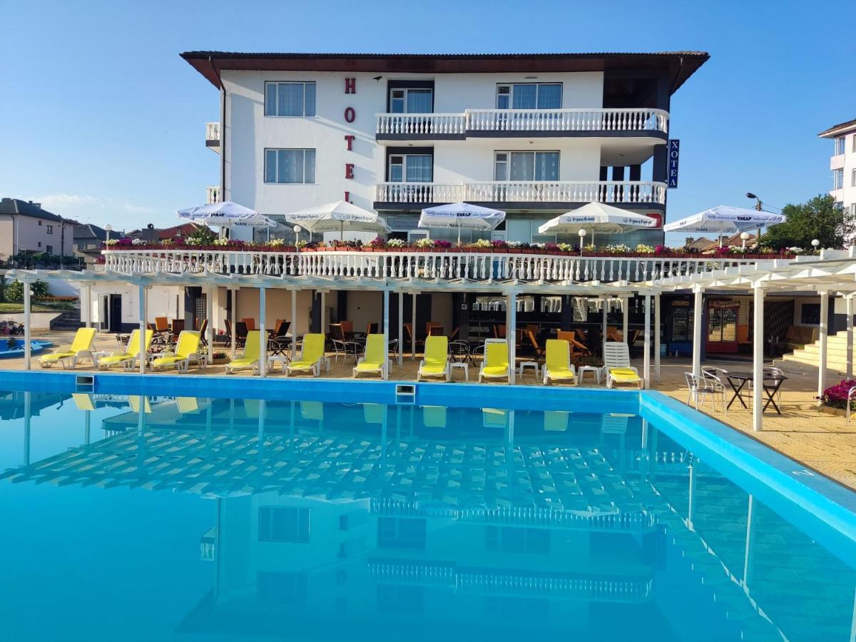 Hotel Elit Kirkovo  Bagian luar foto