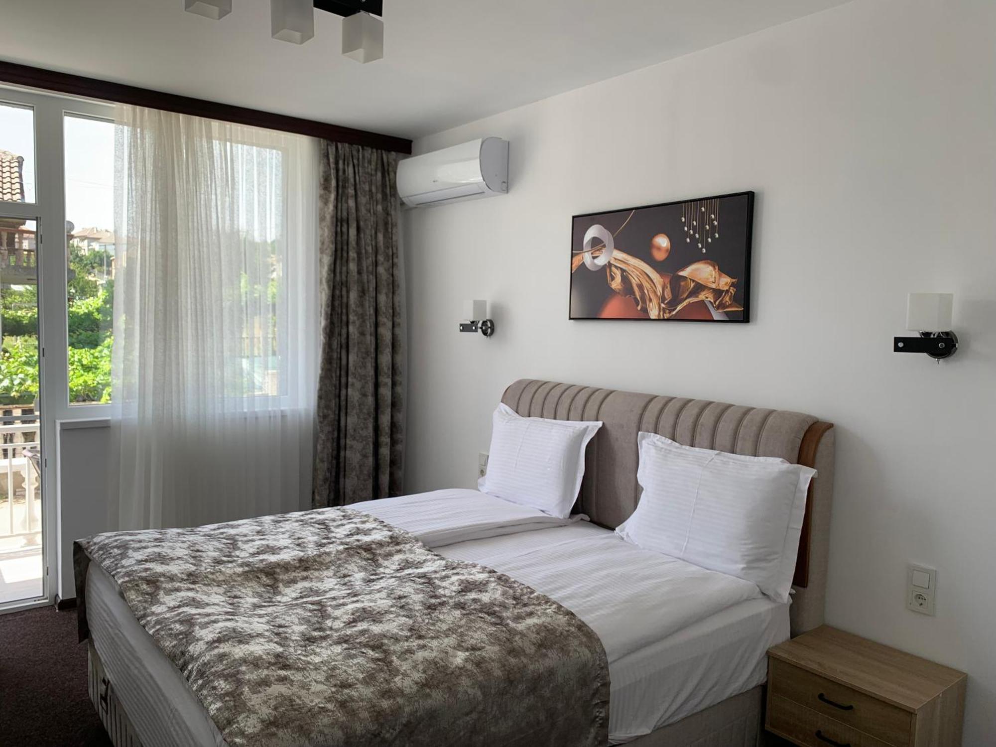 Hotel Elit Kirkovo  Bagian luar foto