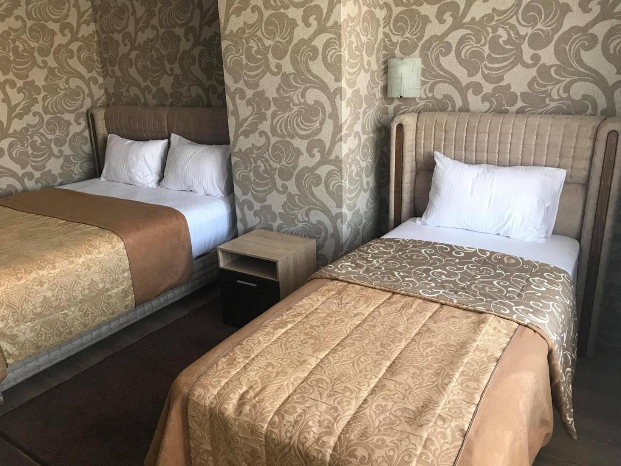Hotel Elit Kirkovo  Bagian luar foto